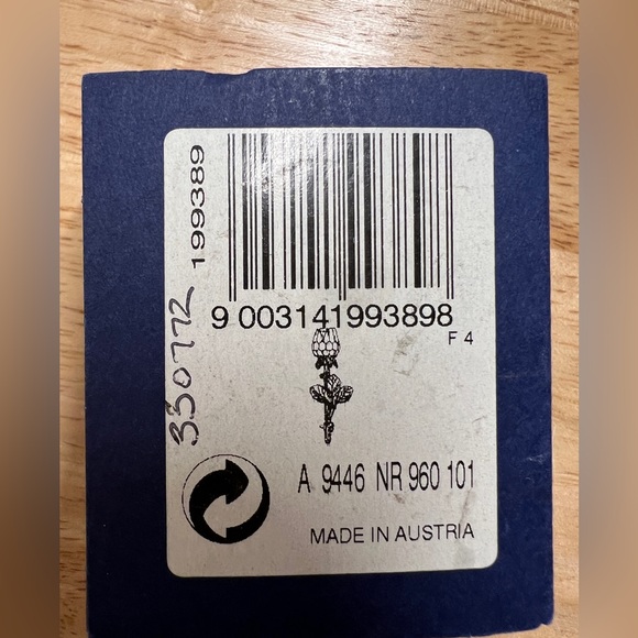 🌹❤️ 💎 Swarovski Single Rose Pin 🌹 With Gift Box and Extras ❤️🔥‼️💎 - Picture 6 of 6